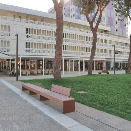 公寓 Luna 利尼亚诺萨比亚多罗